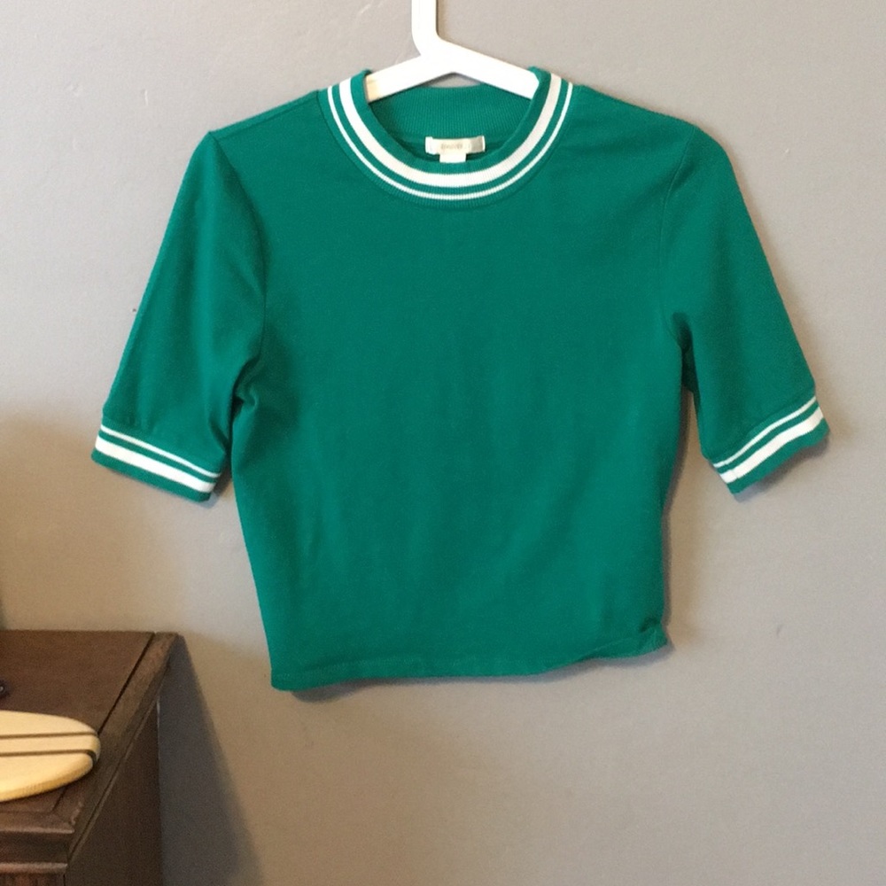 FOREVER 21 GREEN CROP TOP